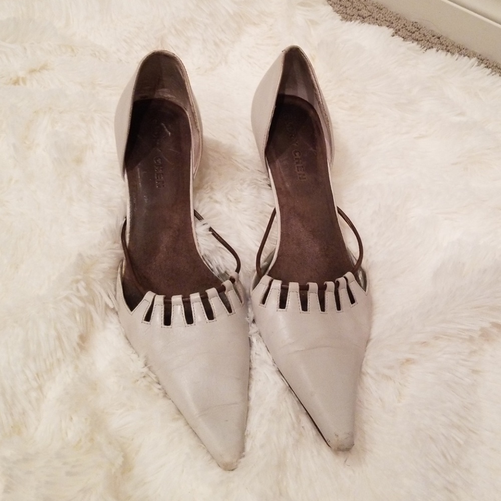 Shoe